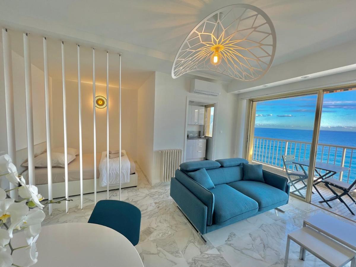 Seaviews By Jenni Menton, La Suite, Superbe Front De Mer, Top Emplacement Avec Terrasse Et Parking! Buitenkant foto