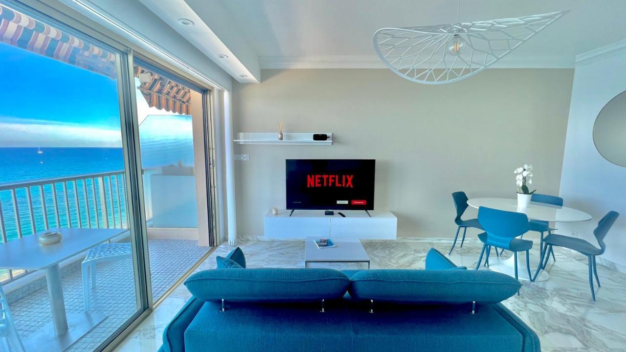 Seaviews By Jenni Menton, La Suite, Superbe Front De Mer, Top Emplacement Avec Terrasse Et Parking! Buitenkant foto